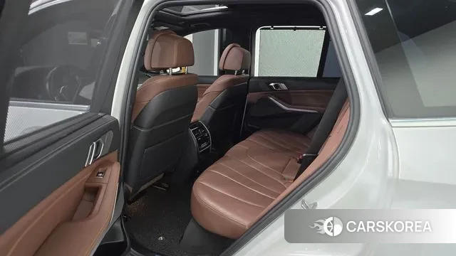 BMW X5 (G05) 2021 Белый из Кореи, фото 2