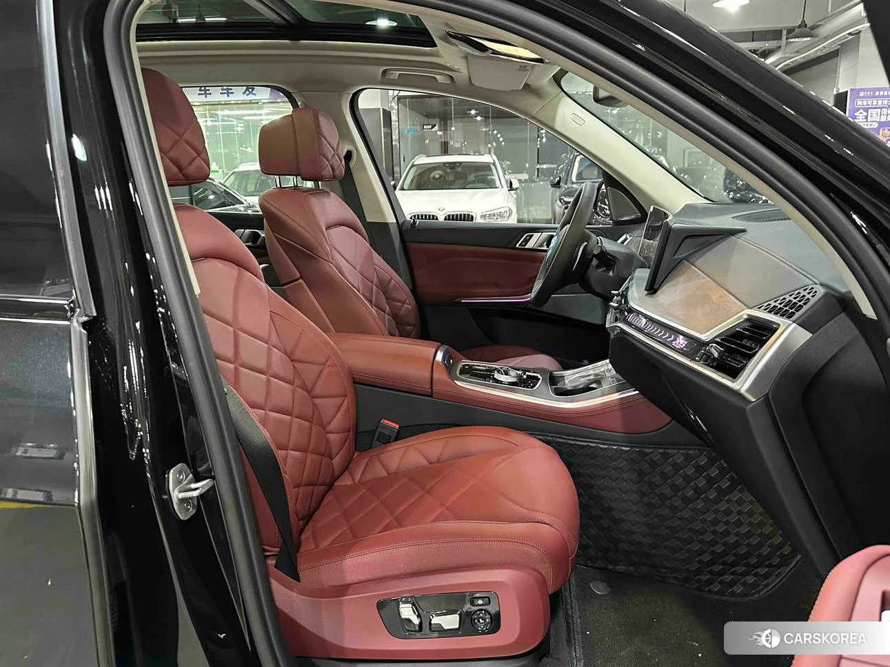 BMW X5 2026 Черный из Китая, фото 2