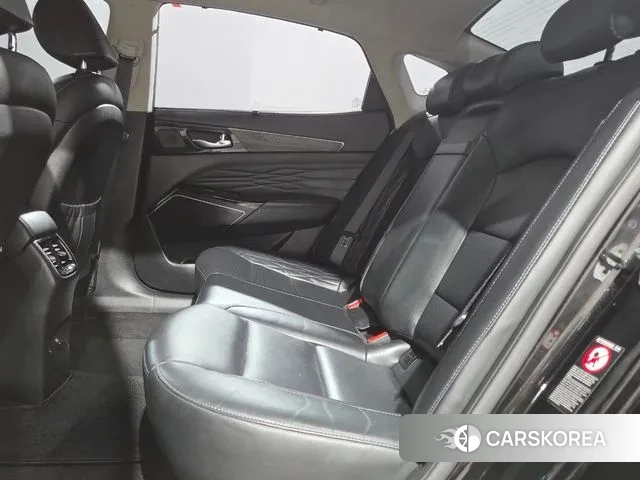 Kia K7 Premier 2021 Черный из Кореи, фото 2