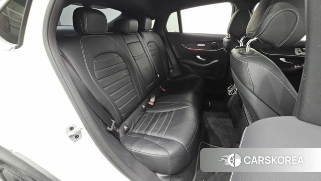 Mercedes-Benz GLC-Class X253 2021 Белый из Кореи, фото 2