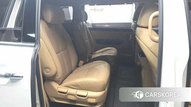 Kia The New Carnival 2019 Белый из Кореи, фото 2