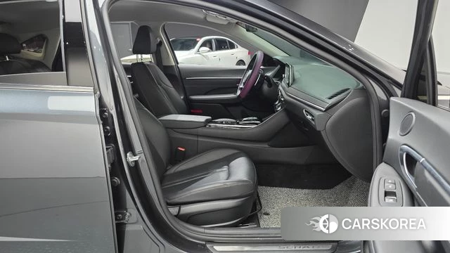 Hyundai Sonata (DN8) 2022 Серый из Кореи, фото 2