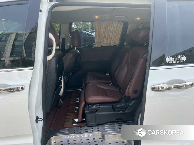 Honda Odyssey 2021 Белый из Китая, фото 2