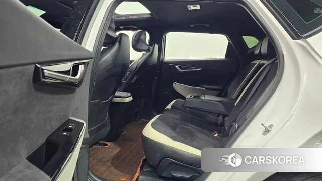 Kia EV6 2021 Белый из Кореи, фото 2