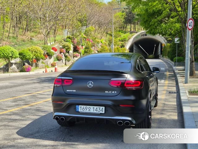 Mercedes-Benz GLC-Class X253 2022 Черный из Кореи, фото 2