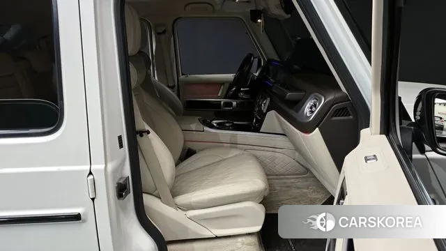 Mercedes-Benz G-Class W463b 2021 Белый из Кореи, фото 2