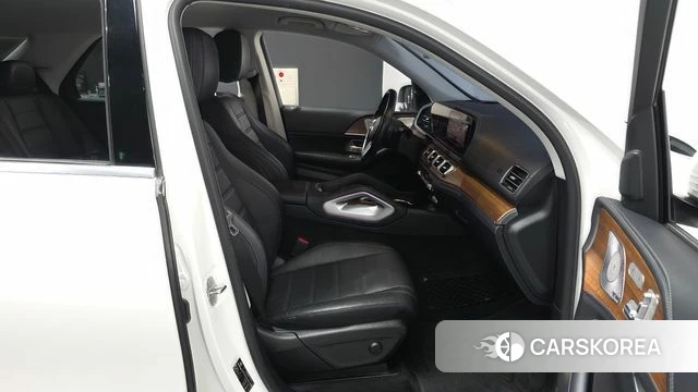 Mercedes-Benz GLE-Class W167 2019 Белый из Кореи, фото 2