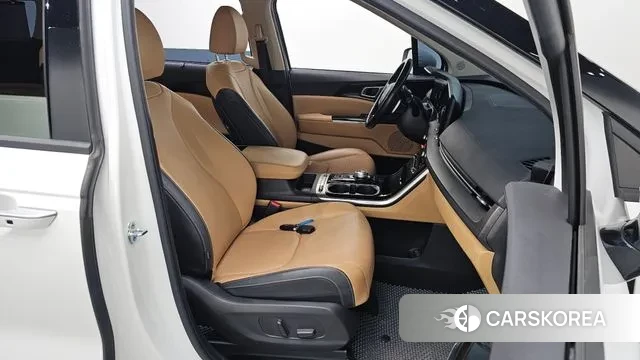 Kia Carnival 4th generation 2022 Белый из Кореи, фото 2