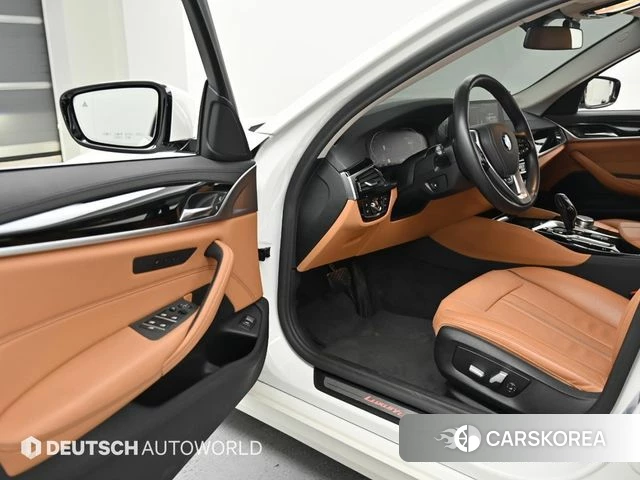 BMW 5 Series (G30) 2020 Белый из Кореи, фото 2