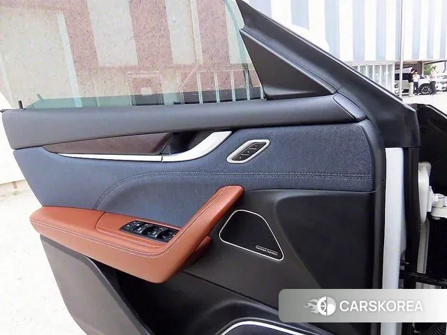 Maserati Levante 2019 Белый из Кореи, фото 2