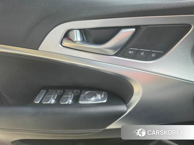 Genesis G70 2019 Белый из Кореи, фото 2