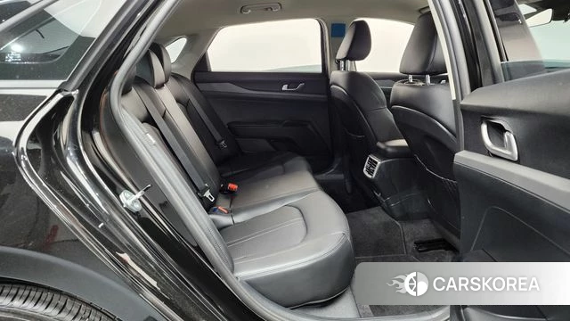 Kia The New K5 3rd generation 2024 Черный из Кореи, фото 2