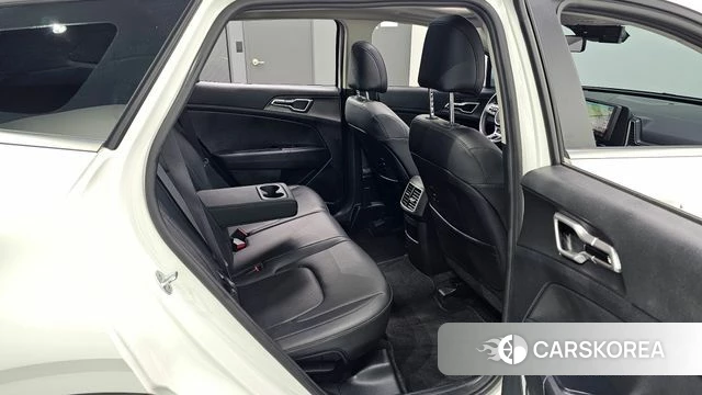 Kia Sportage 5th Generation 2022 Белый из Кореи, фото 2