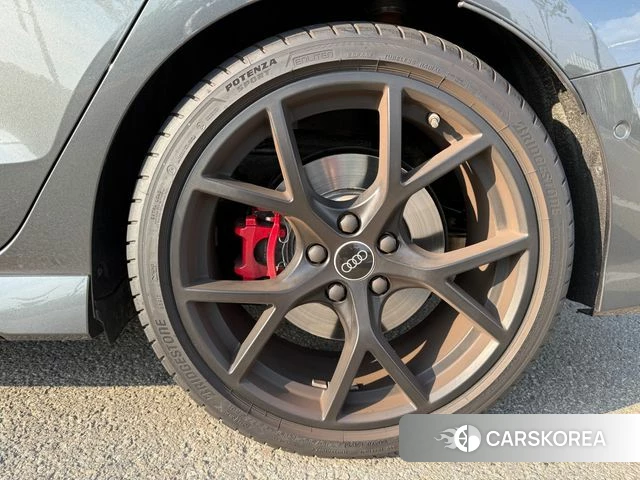 Audi RS3 (8Y) 2026 Серый из Кореи, фото 2