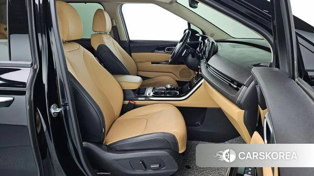 Kia Carnival 4th generation 2022 Черный из Кореи, фото 2