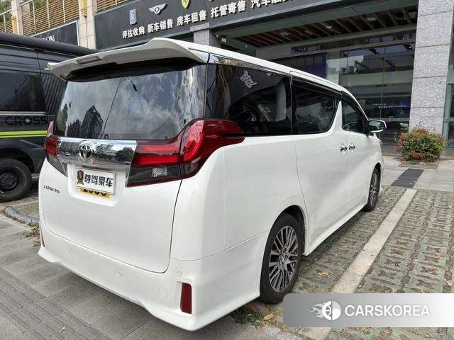 Toyota Elfa 2026 Белый из Китая, фото 2