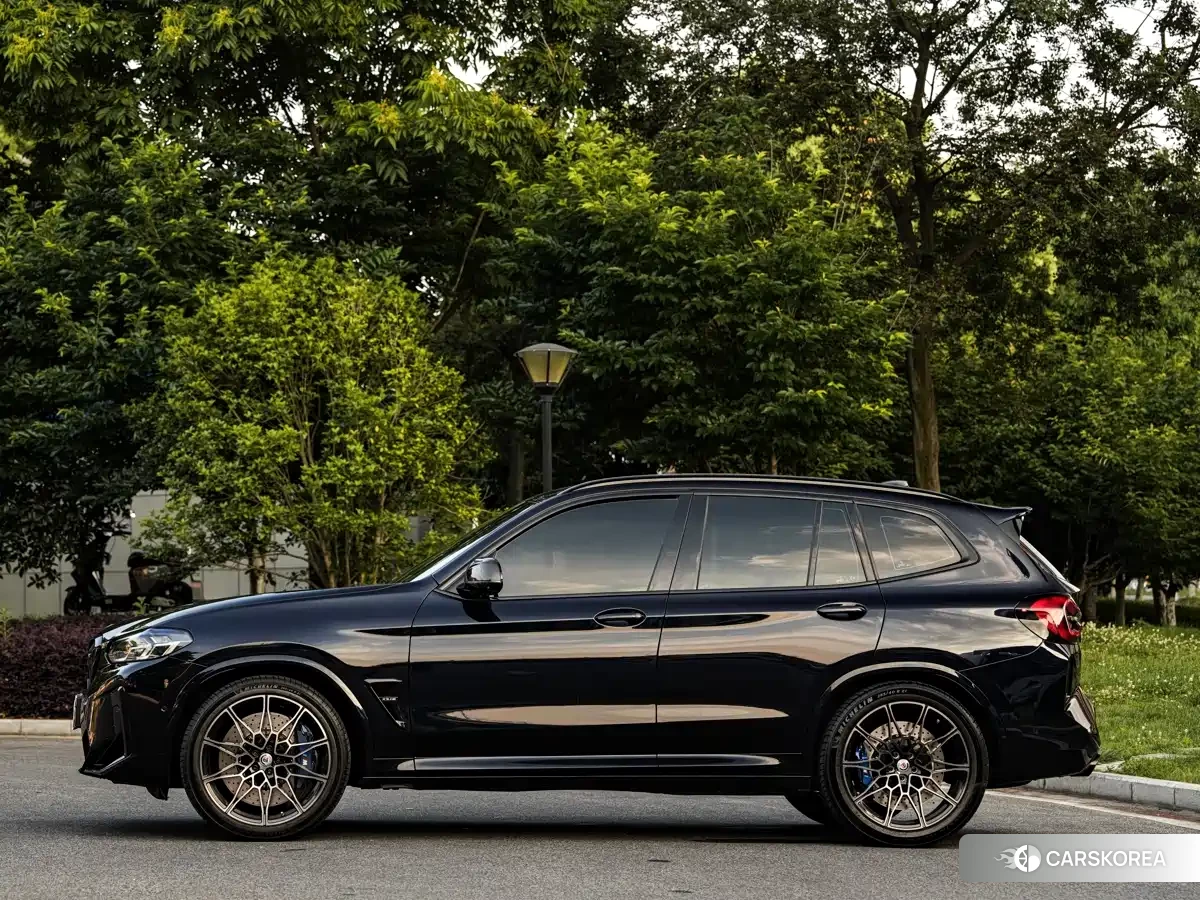 BMW X3 M 2023 Черный из Китая, фото 2