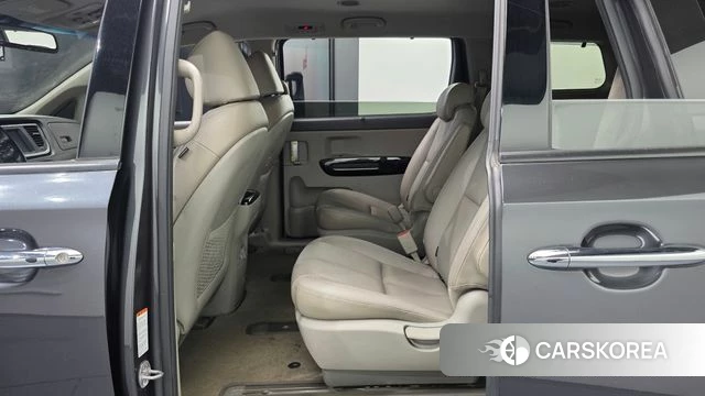 Kia All New Carnival 2018 Серый из Кореи, фото 2