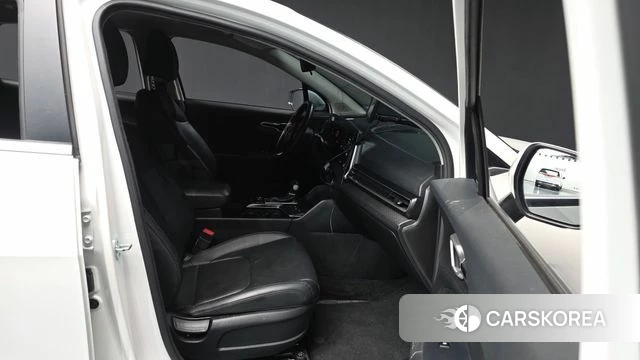 Kia Sportage 5th Generation 2022 Белый из Кореи, фото 2