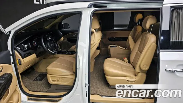 Kia The New Carnival 2020 Белый из Кореи, фото 2