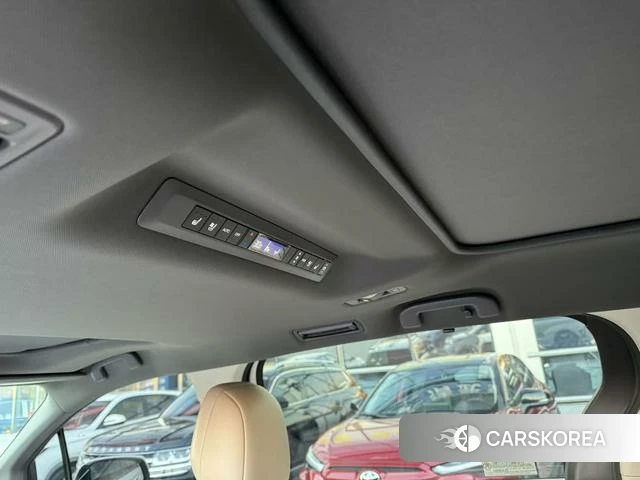 Toyota Grevia 2025 Белый из Китая, фото 2