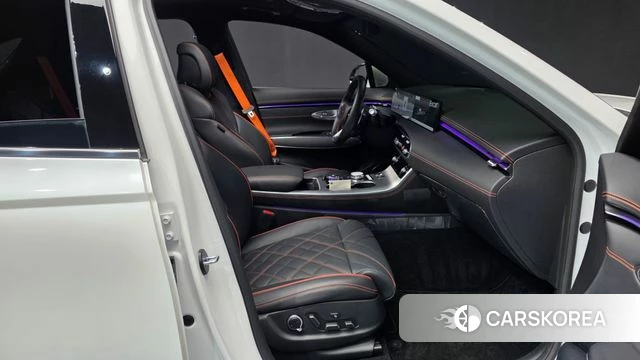 Genesis GV70 2025 Белый из Кореи, фото 2