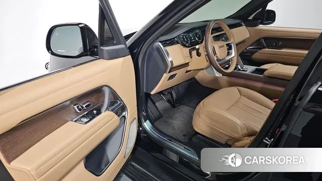 Land Rover Range Rover 5th Generation 2024 Черный из Кореи, фото 2