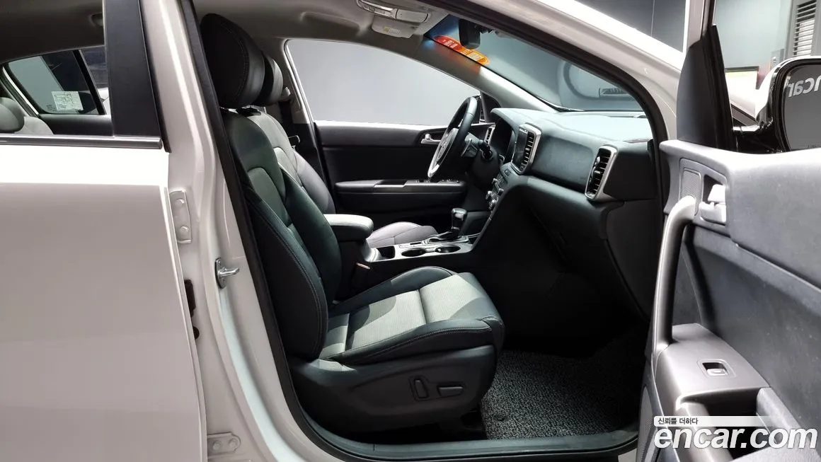 Kia Sportage The Bold 2018 Белый из Кореи, фото 2