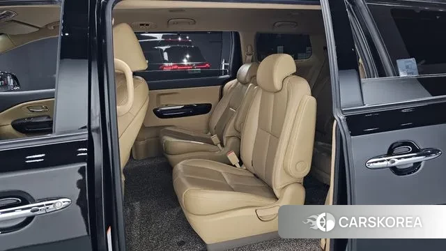 Kia The New Carnival 2020 Черный из Кореи, фото 2