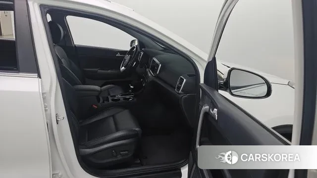 Kia Sportage The Bold 2018 Белый из Кореи, фото 2