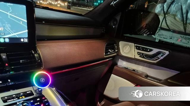 Lincoln Navigator 4th generation 2019 Черный из Кореи, фото 2