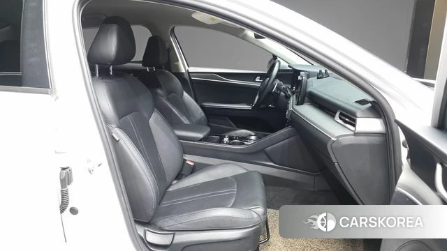 Kia K5 3rd generation 2022 Белый из Кореи, фото 2