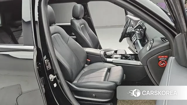 Mercedes-Benz GLB-Class X247 2020 Черный из Кореи, фото 2