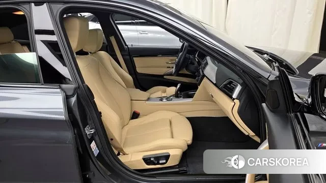 BMW 3 Series GT (F34) 2020 Серый из Кореи, фото 2