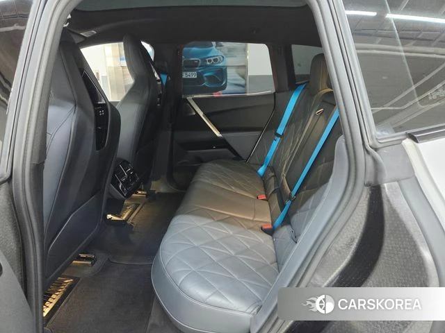 BMW iX 2023 Белый из Кореи, фото 2
