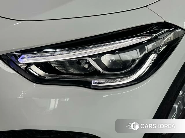 Mercedes-Benz GLA 2024 Белый из Китая, фото 2