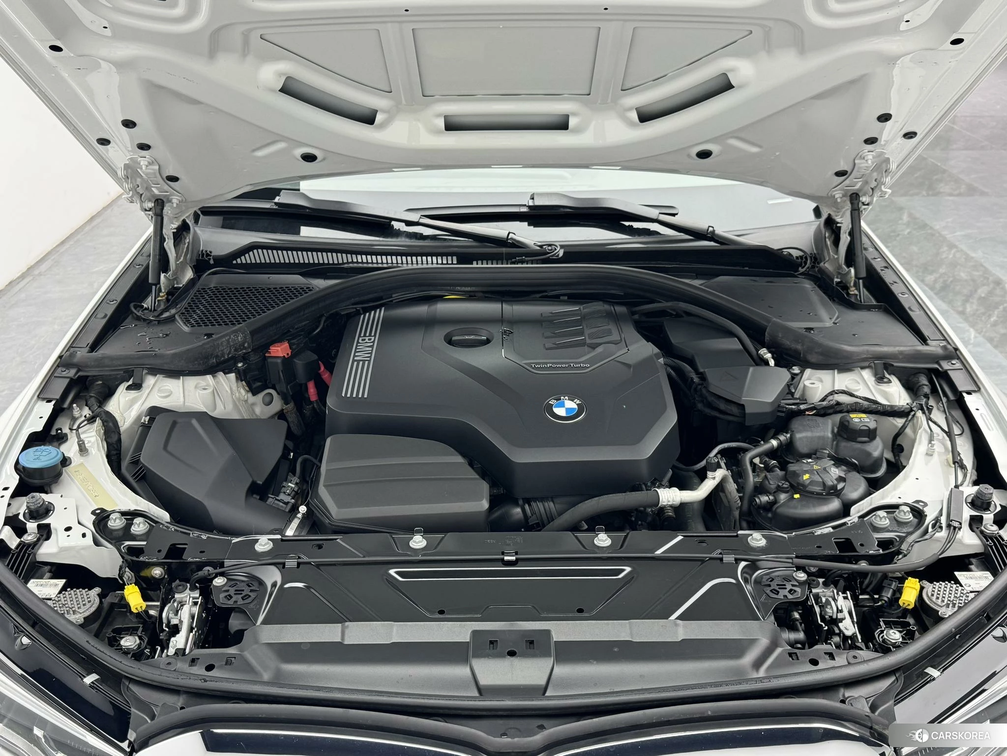 BMW 3 series 2020 Белый из Китая, фото 2