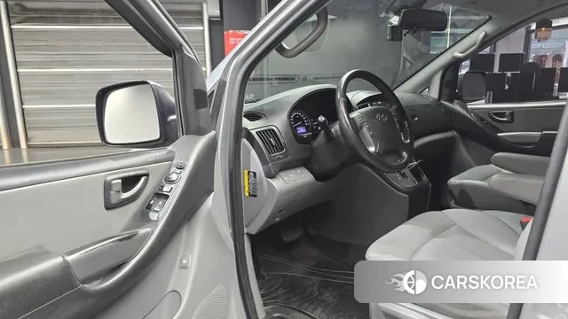 Hyundai The New Grand Starex 2018 Серебряный из Кореи, фото 2