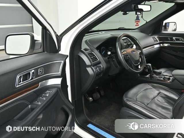 Ford Explorer 2018 Белый из Кореи, фото 2