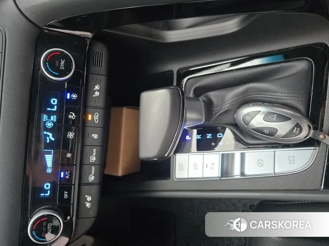 Hyundai The New Avante (CN7) 2024 Серый из Кореи, фото 2