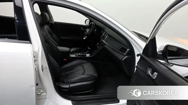 Kia The New K5 2nd generation 2018 Белый из Кореи, фото 2