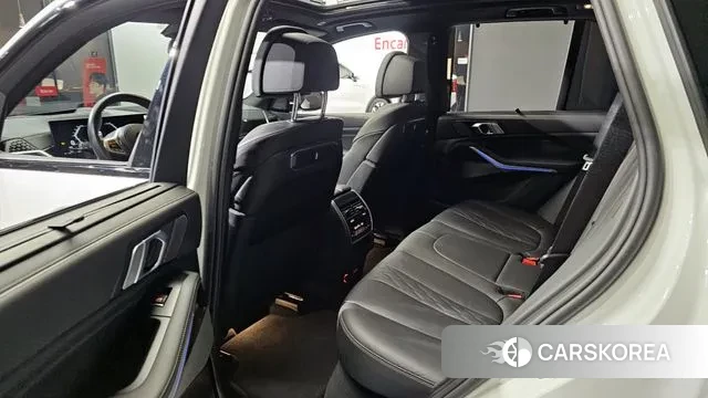 BMW X5 (G05) 2023 Белый из Кореи, фото 2