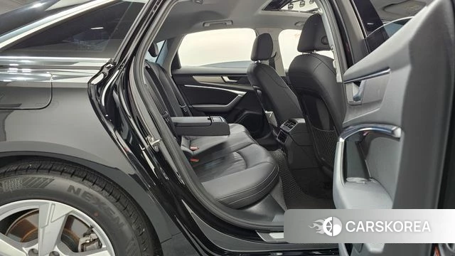 Audi A6 (C8) 2021 Черный из Кореи, фото 2