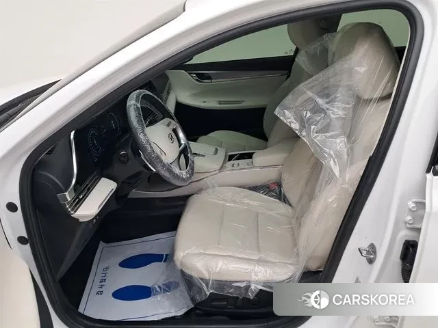 Hyundai The New Grandeur IG Hybrid 2022 Белый из Кореи, фото 2