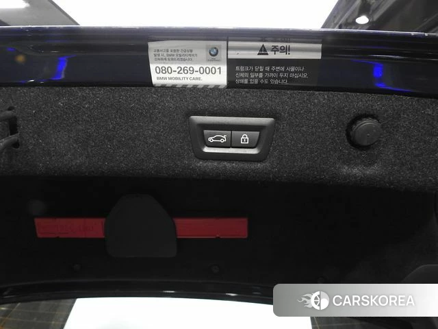 BMW 5 Series (G30) 2018 Синий из Кореи, фото 2
