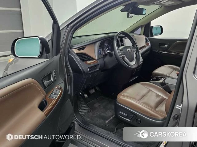 Toyota Sienna 2019 Серый из Кореи, фото 2
