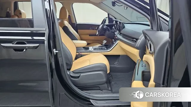 Kia Carnival 4th generation 2021 Черный из Кореи, фото 2