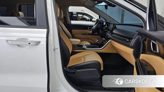 Kia Carnival 4th generation 2021 Белый из Кореи, фото 2