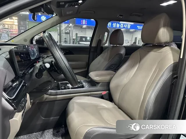 Kia The New Carnival 4th Generation 2024 Черный из Кореи, фото 2