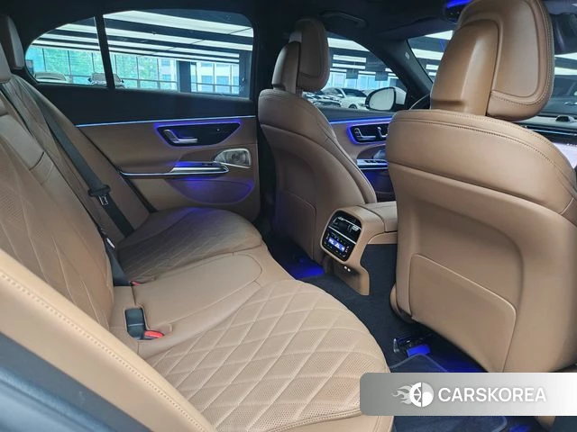 Mercedes-Benz E-Class W214 2026 Белый из Кореи, фото 2